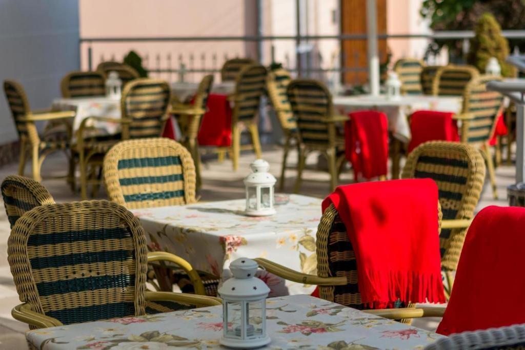 Apartament Bielik ミエンジズドロイェ エクステリア 写真